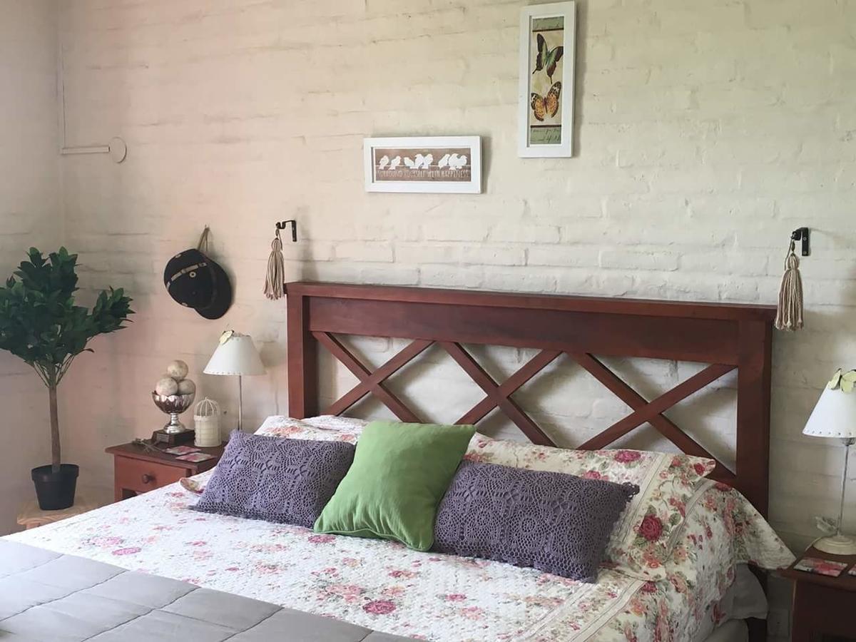 ピラル The Polo House Bed & Breakfast エクステリア 写真